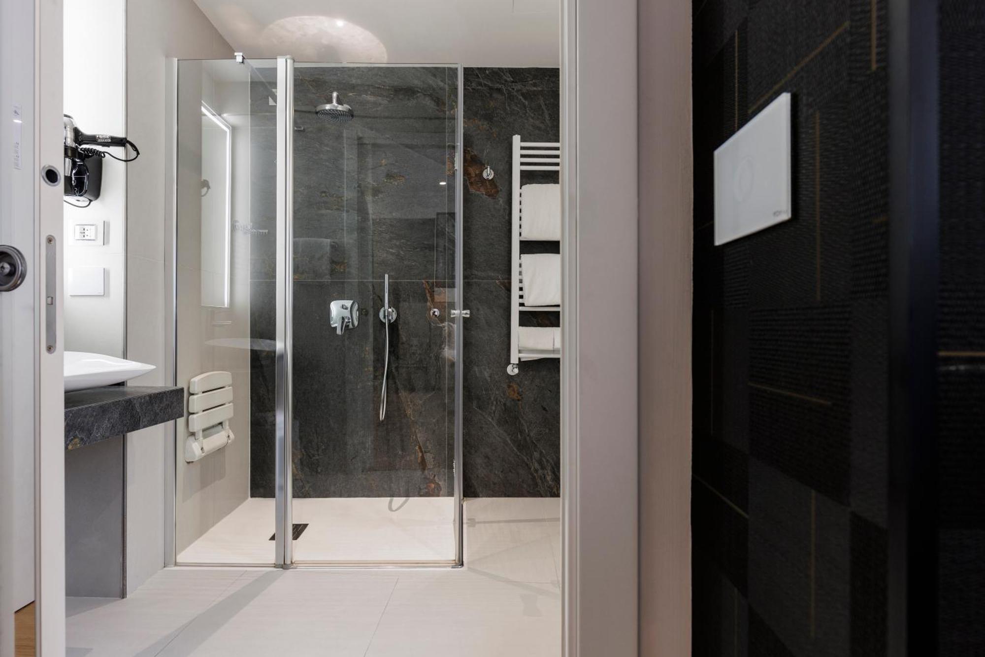 Mh Florence Hotel & Spa Екстер'єр фото